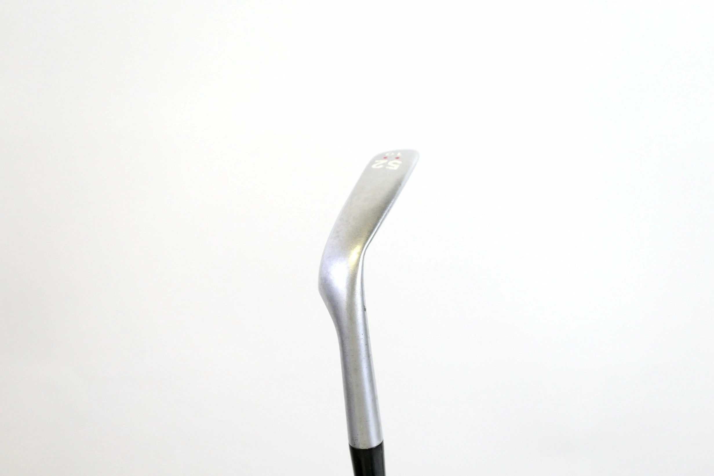 Cleveland 588 RTX CB 52*/10* Wedge RH 35 In Graphite Shaft Ladies Flex 8 Cleveland 588 RTX CB 52*/10* Wedge RH 35 In Graphite Shaft Ladies Flex - Image 6