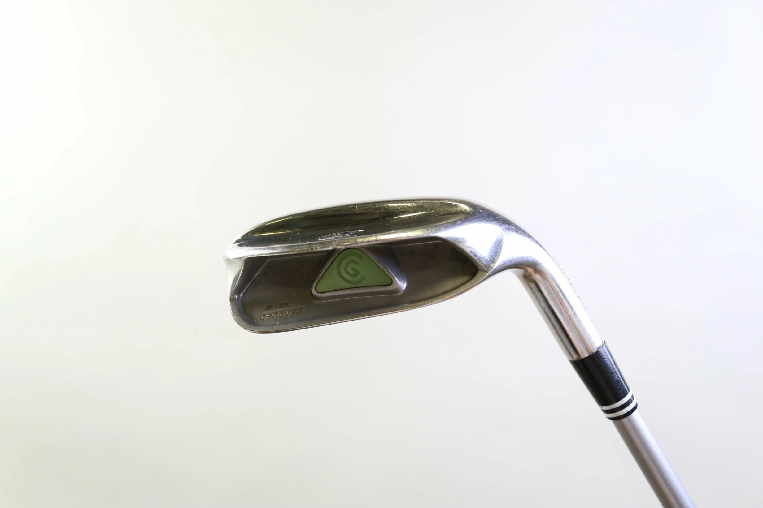 Cleveland Bloom Niblick Wedge 42* RH 34 In Graphite Design Shaft Ladies Flex 3 Cleveland Bloom Niblick Wedge 42* RH 34 In Graphite Design Shaft Ladies Flex