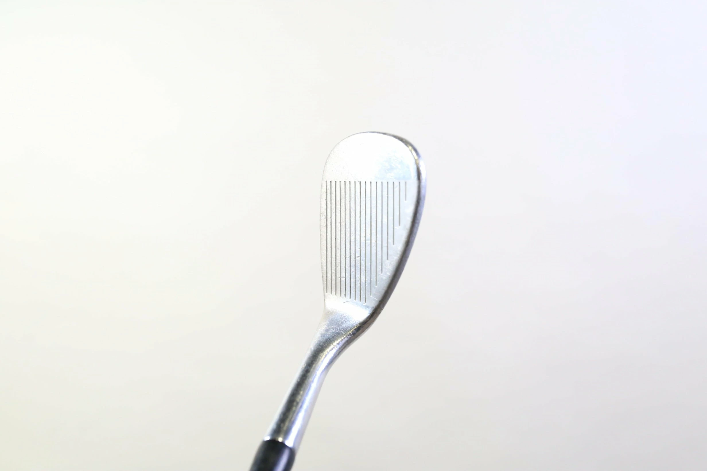 Cleveland 588 Tour Action 56* Wedge RH 35.25 In Steel Shaft Stiff Flex 9 Cleveland 588 Tour Action 56* Wedge RH 35.25 In Steel Shaft Stiff Flex - Image 7