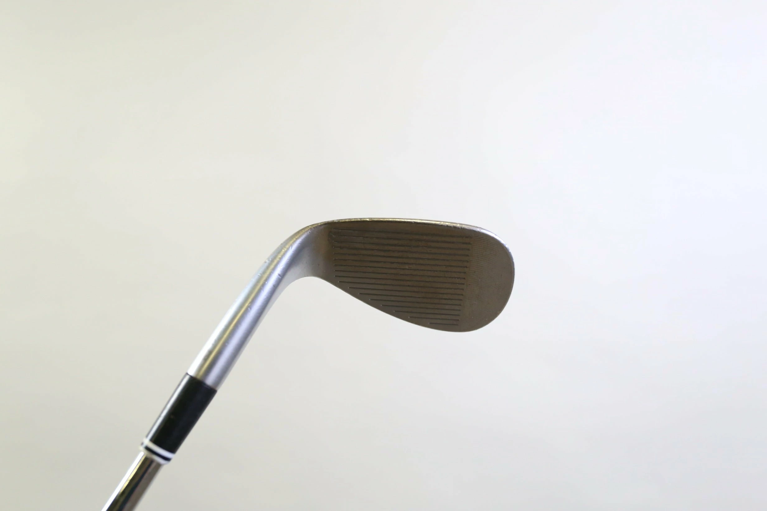 Cleveland RTX-4 Full Grind Tour Satin 60* Wedge RH 35 In Steel Stiff Flex 4 Cleveland RTX-4 Full Grind Tour Satin 60* Wedge RH 35 In Steel Stiff Flex - Image 2