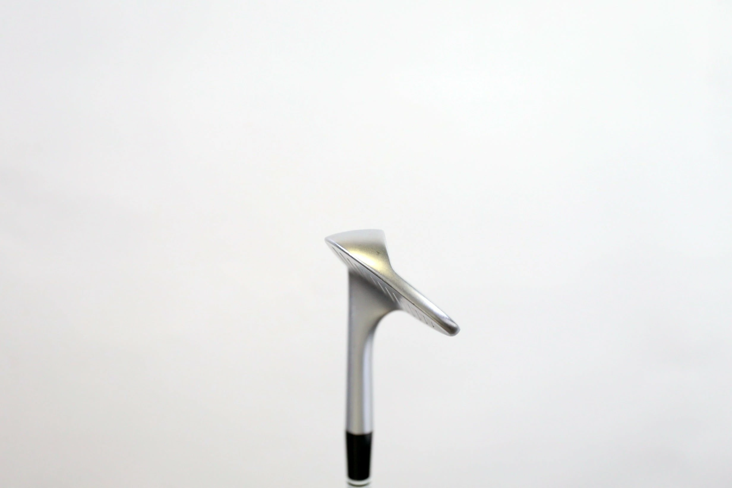 Cleveland 588 Forged Satin 56* Wedge RH 35.25 In Steel Shaft Wedge Flex 5 Cleveland 588 Forged Satin 56* Wedge RH 35.25 In Steel Shaft Wedge Flex - Image 3