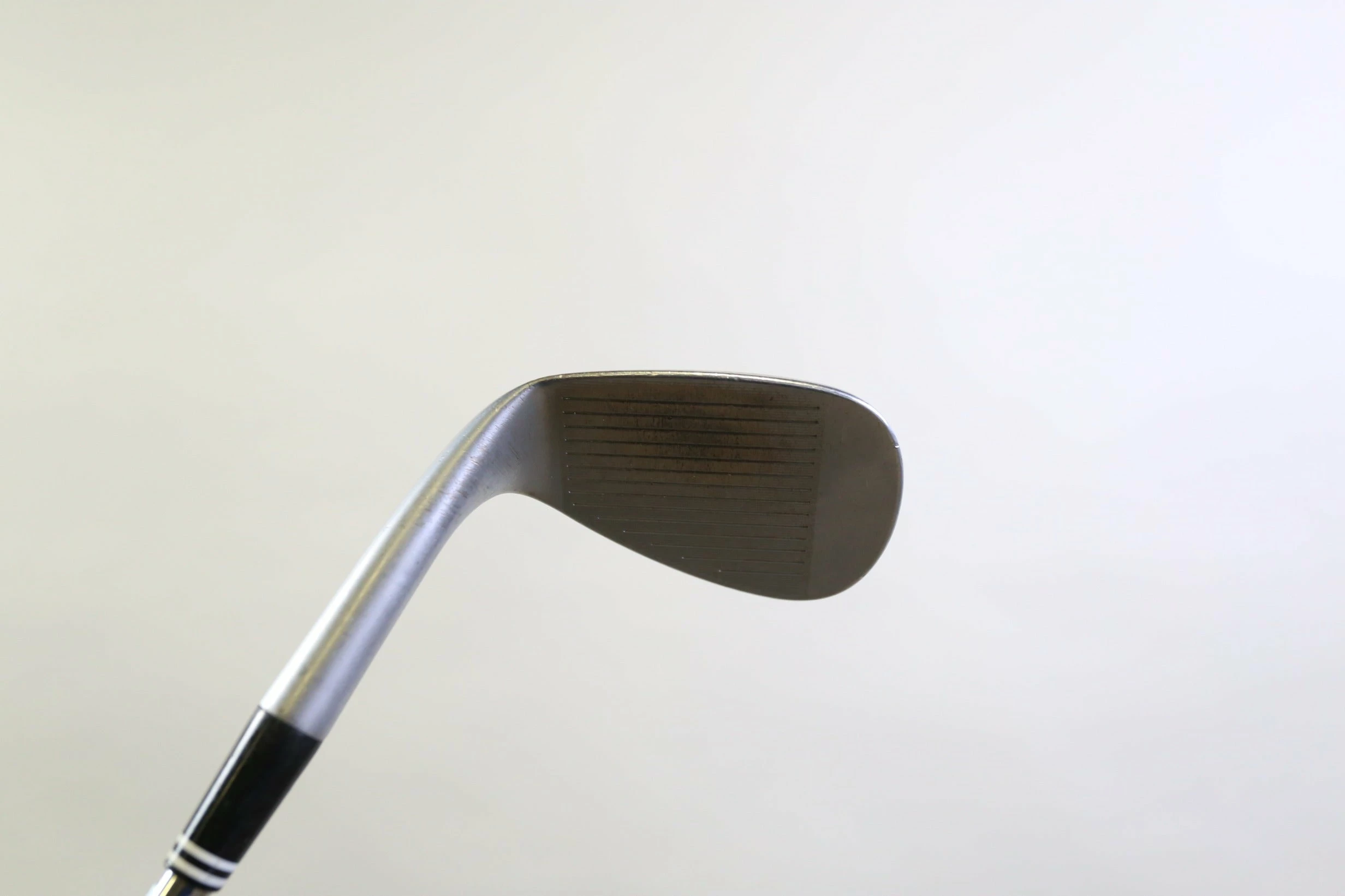 Cleveland 588 Forged Chrome 58* Wedge RH 35.25 In Steel Shaft Stiff Flex 4 Cleveland 588 Forged Chrome 58* Wedge RH 35.25 In Steel Shaft Stiff Flex - Image 2