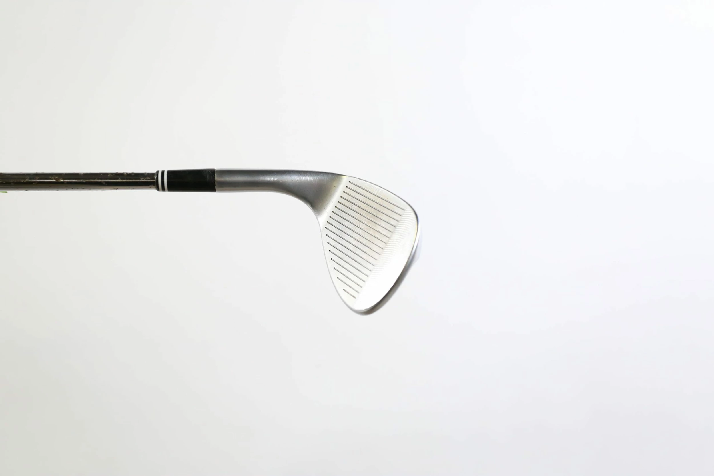 Cleveland RTX-4 Mid Grind Tour Satin 56* Wedge RH 35 In Steel Shaft Stiff Flex 6 Cleveland RTX-4 Mid Grind Tour Satin 56* Wedge RH 35 In Steel Shaft Stiff Flex - Image 4