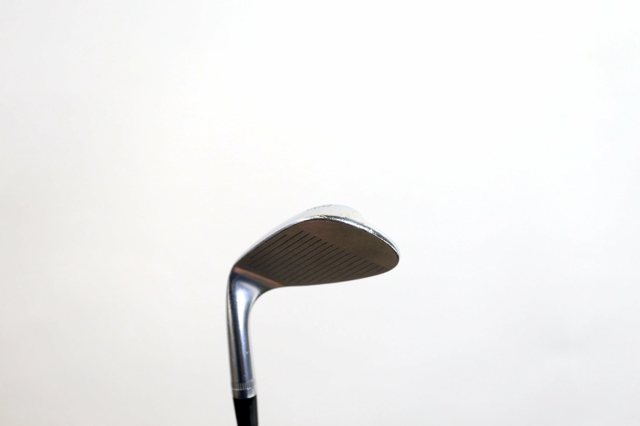 Callaway MD4 Chrome 56* Wedge RH 34 In Graphite Shaft Womens Flex 6 Callaway MD4 Chrome 56* Wedge RH 34 In Graphite Shaft Womens Flex - Image 4