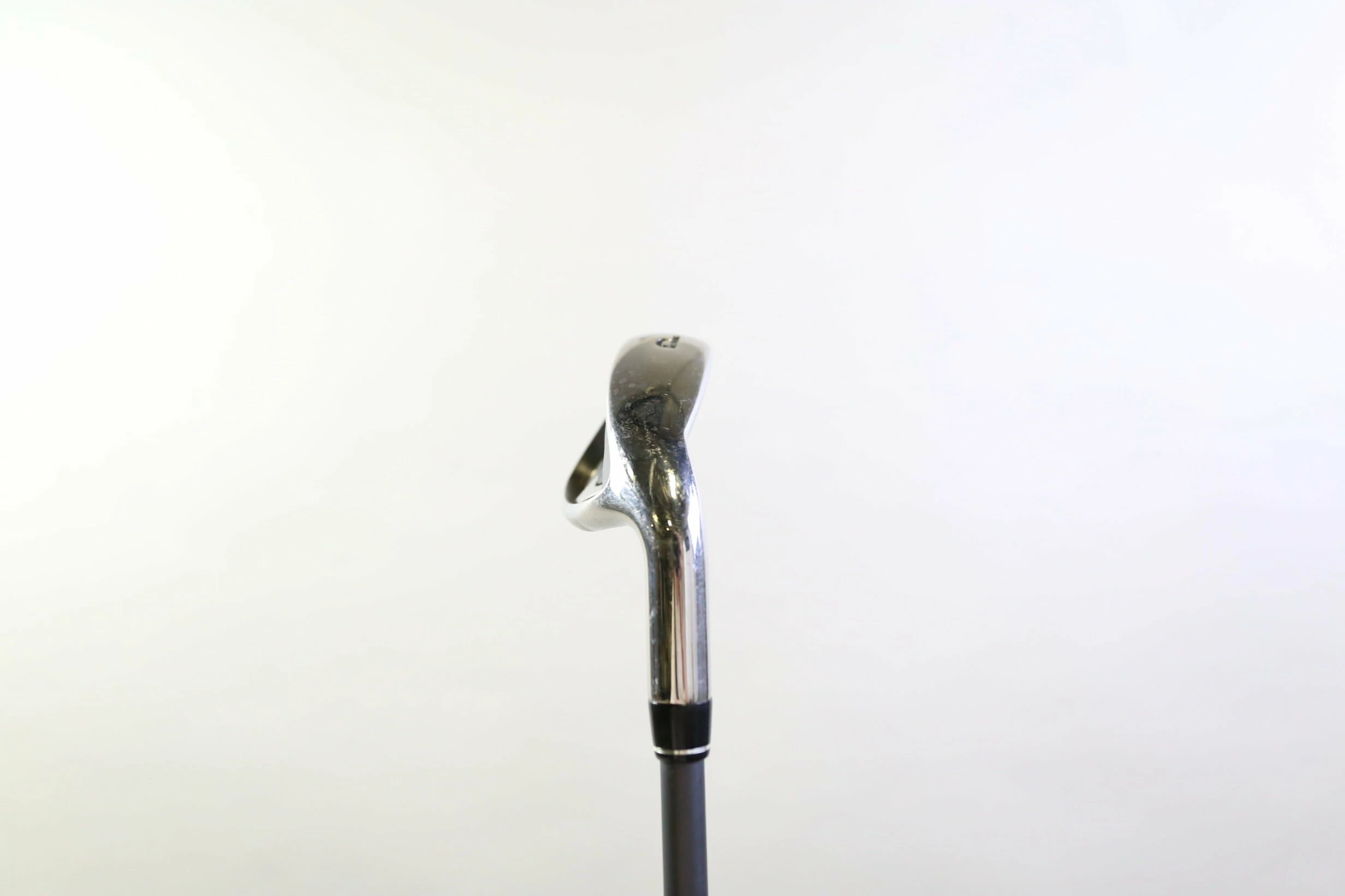 Callaway X2 Hot Pitching Wedge 44* RH 35.5 In Aldila Graphite Shaft Stiff Flex 5 Callaway X2 Hot Pitching Wedge 44* RH 35.5 In Aldila Graphite Shaft Stiff Flex - Image 3