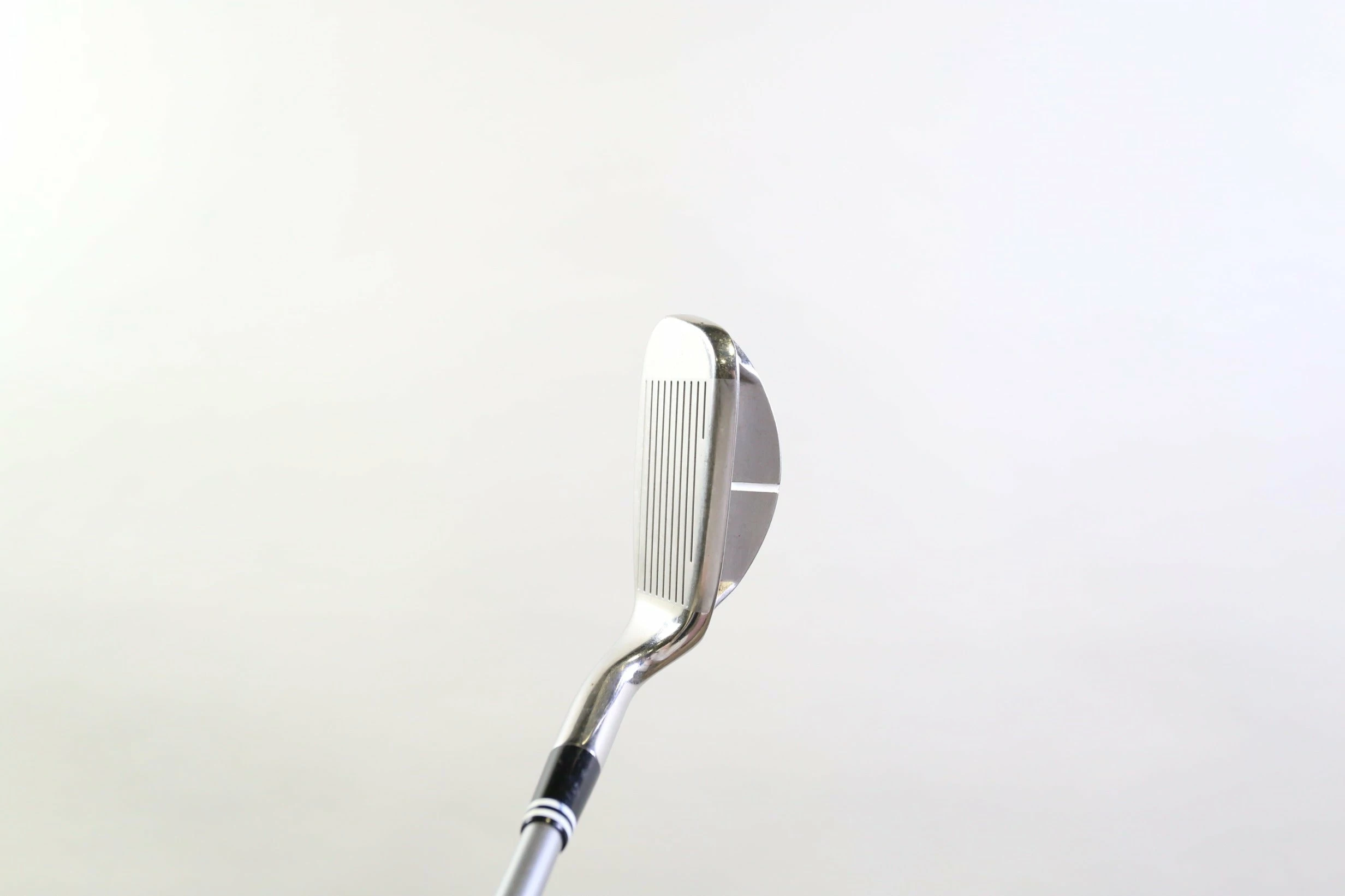 Cleveland Bloom Niblick Wedge 42* RH 34 In Graphite Design Shaft Ladies Flex 9 Cleveland Bloom Niblick Wedge 42* RH 34 In Graphite Design Shaft Ladies Flex - Image 7