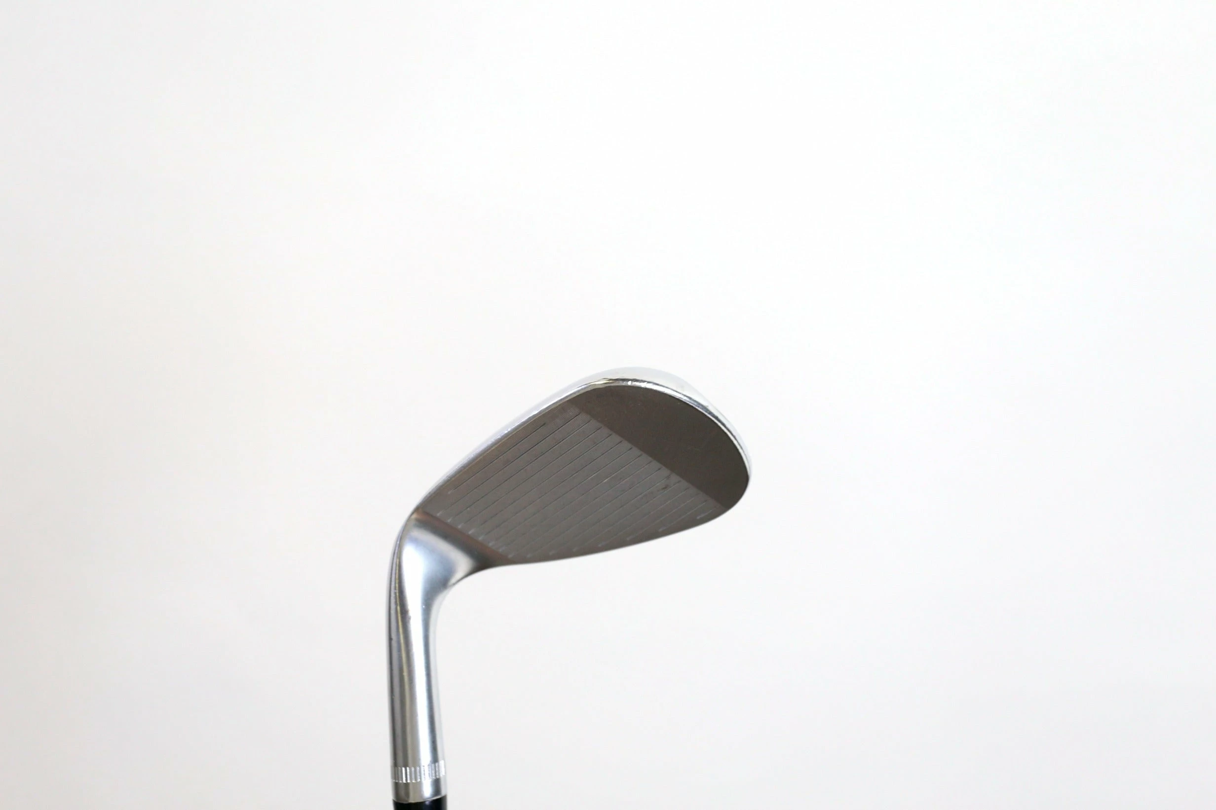 Callaway MD4 Chrome W Grind 56* Wedge RH 34 In Graphite Shaft Womens Flex 6 Callaway MD4 Chrome W Grind 56* Wedge RH 34 In Graphite Shaft Womens Flex - Image 4