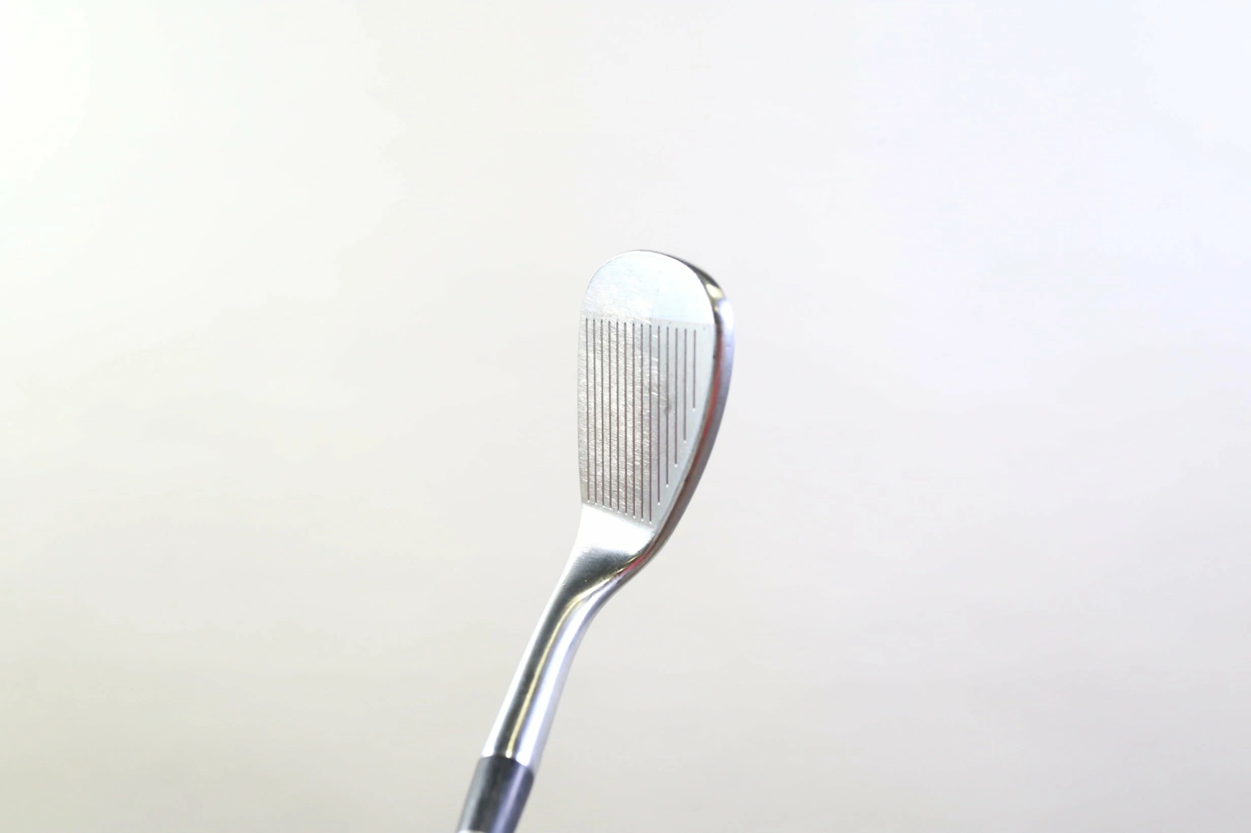 Cleveland 588 RTX 2.0 Blade Satin 52* Wedge 10* Bounce RH 35.75 In Steel Stiff 9 Cleveland 588 RTX 2.0 Blade Satin 52* Wedge 10* Bounce RH 35.75 In Steel Stiff - Image 7